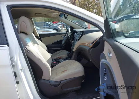 2016 Hyundai Santa Fe Sport 2.4L z USA, uszkodzony, nr VIN 5XYZUDLB5GG364824